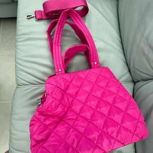 NWOT INC Corah nylon bag